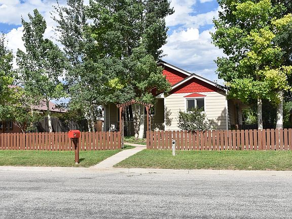 4th image of 409 S 2nd St