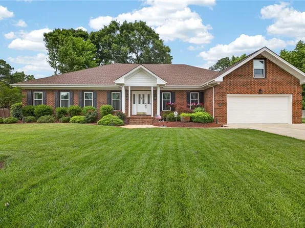 1129 Cumberland Ct, Chesapeake, VA 23320