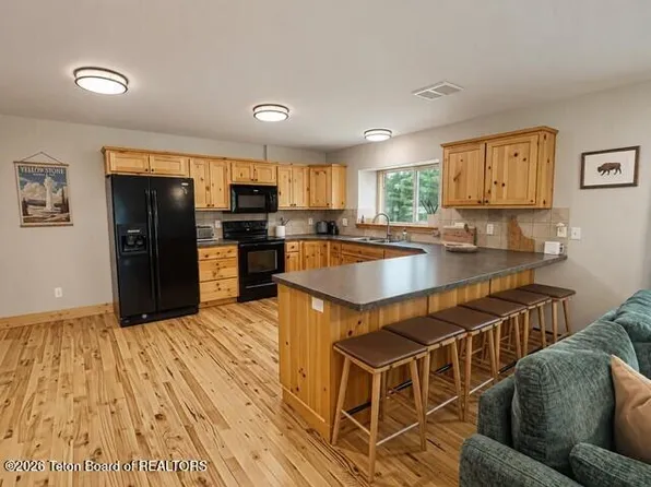 1701 Honeysuckle Loop, Driggs, ID 83422
