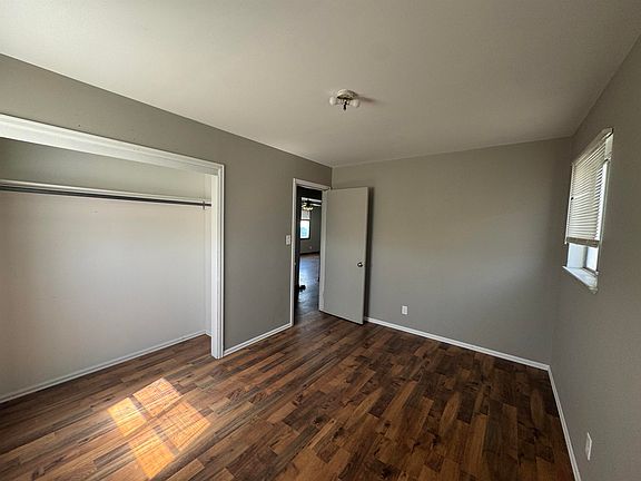 5th image of 127 El Rancho Dr