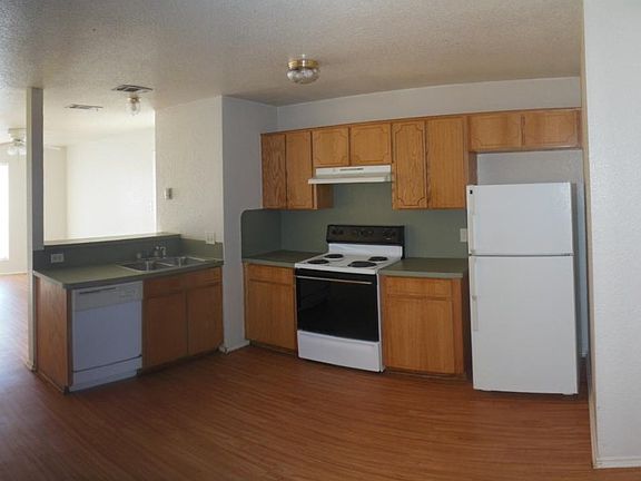 4th image of 4407 Jeff Scott Dr APT D
