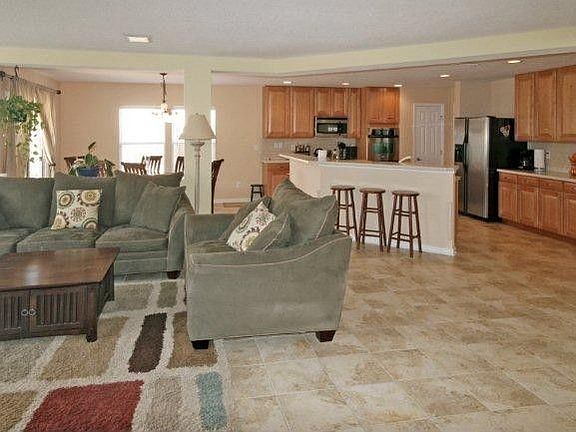 4th image of 288 Brantley Harbor Dr