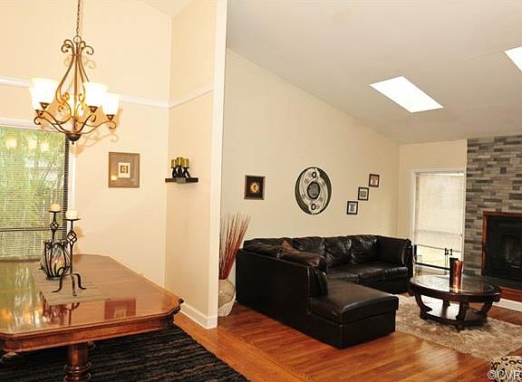 2nd image of 8302 Stone River Ct