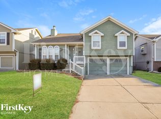 8656 NE 110th St, Kansas City, MO 64157