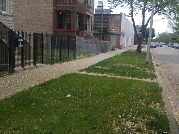 4th image of 4040 W Congress Pkwy