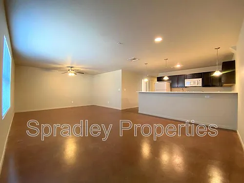255 E 5th Ave #111 Photo 1