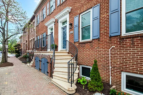 1012 Duke St #100-1-1 Photo 1