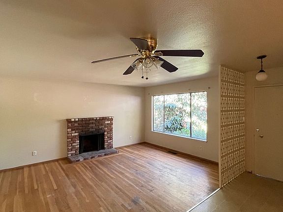 5th image of 1403-1405 Anderson Rd