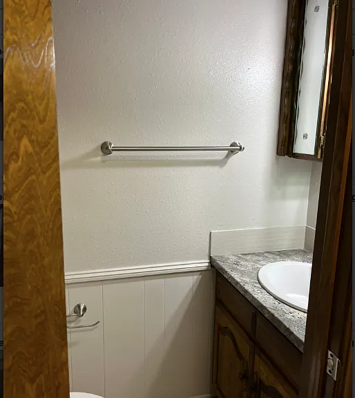 420 Fir St — Photo 3