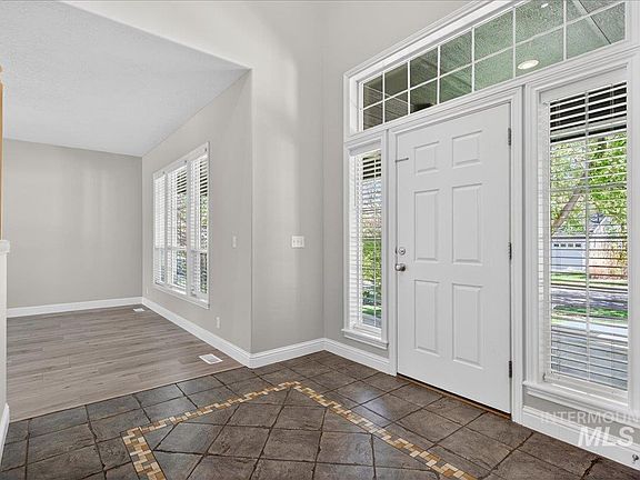 4th image of 12935 N Schicks Ridge Rd