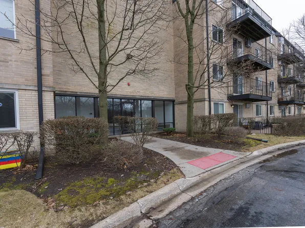 2515 E Olive St APT 4H, Arlington Heights, IL 60004