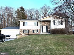 11 Whitcraft Ln, Shrewsbury, PA 17361