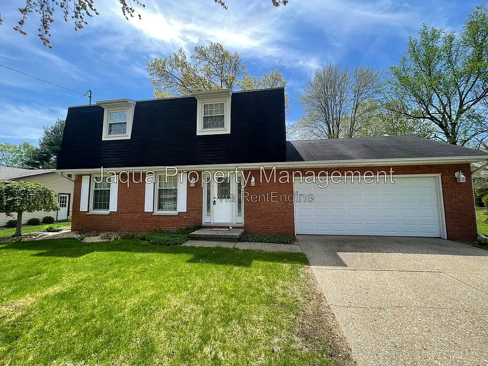 2383 Quincy Ave