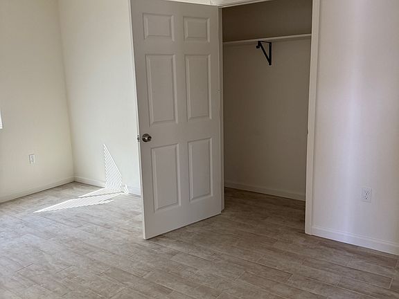 4th image of 2324 N Kern St #A