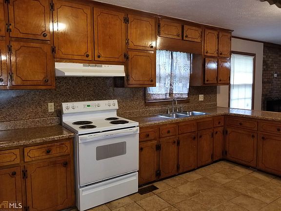 2nd image of 510 Forest Hill Dr