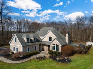 12 Lagrange Rd, Campbell Hall, NY 10916