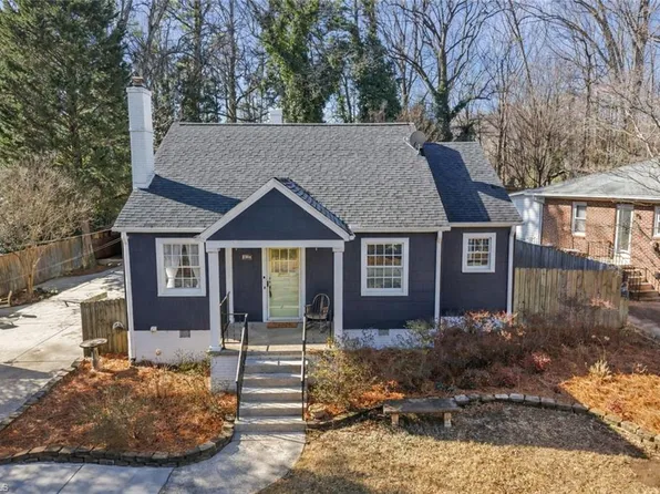 1319 Seminole Dr, Greensboro, NC 27408