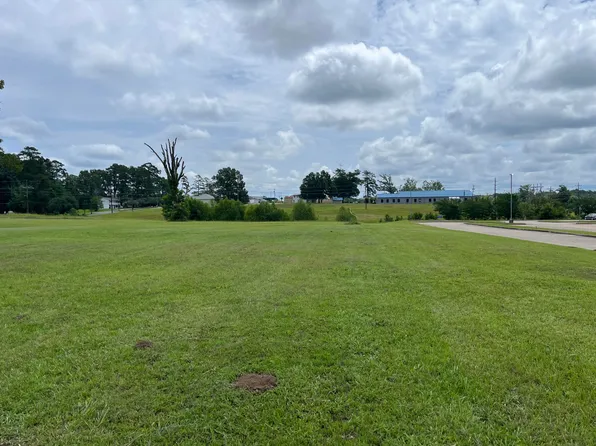 N 10th St, Leesville, LA 71446
