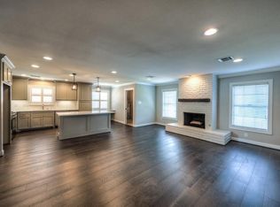 4406 Deer Lodge Dr, Houston, TX 77018