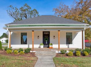 301 2nd Ave, Columbia, TN 38401