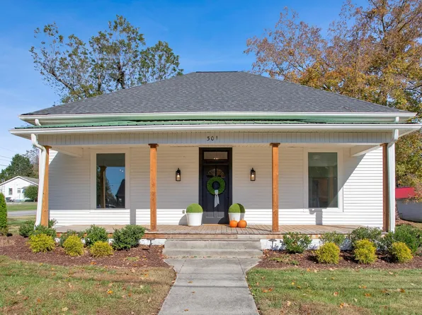 301 2nd Ave, Columbia, TN 38401