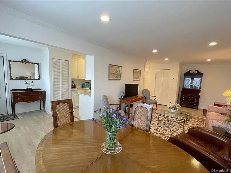 87 Southport Woods Dr — Photo 4