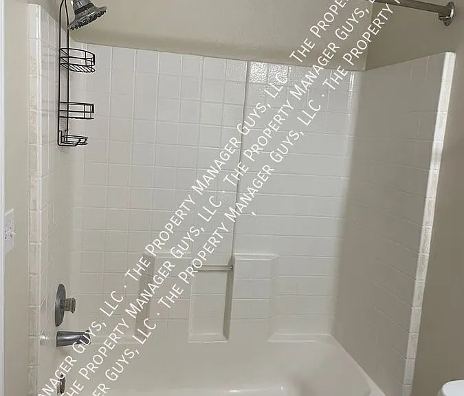 155 Chestnut Ave — Photo 20