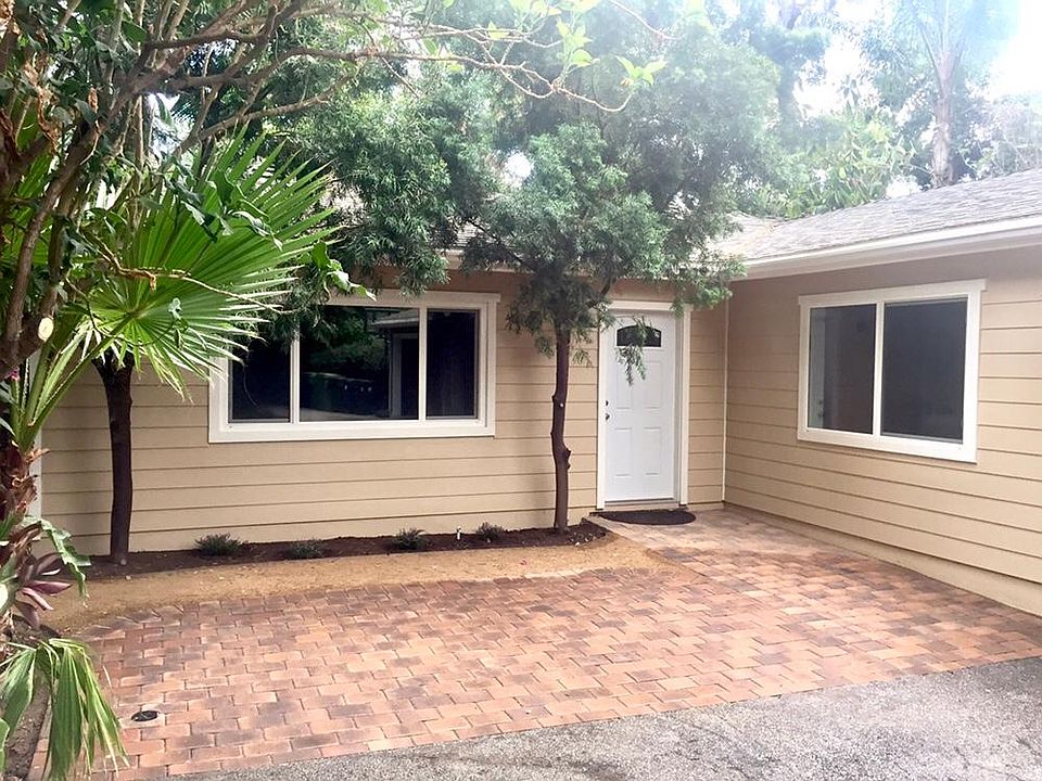 1st image of 22946 Mariano St