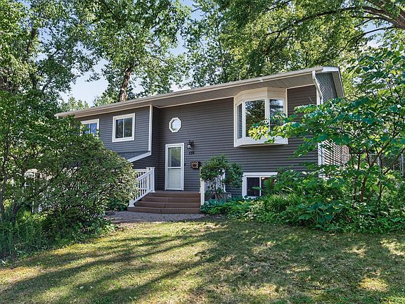 2nd image of 128 Birchwood Dr N