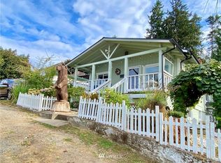 375 Austin Ave, Pt Orchard, WA 98366