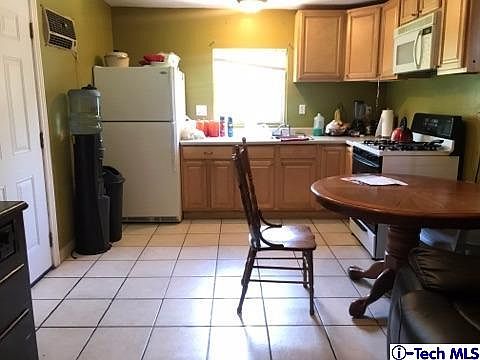 5th image of 6065 De La Vista