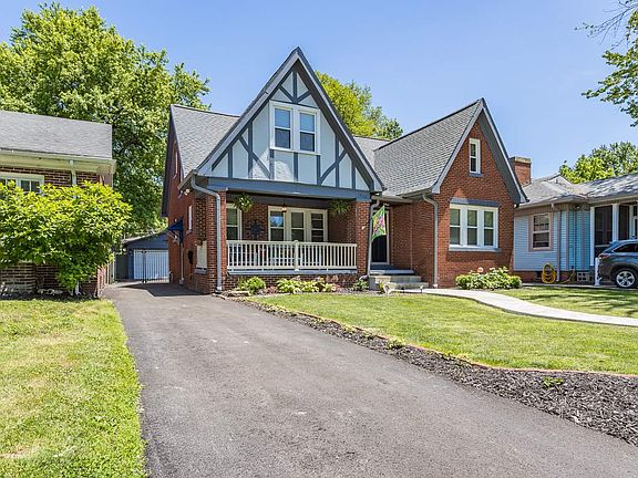 2nd image of 1206 Parkside Dr