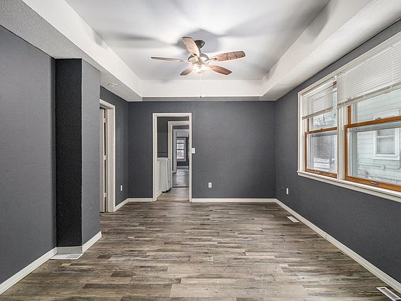 2nd image of 694 Wilson Ave