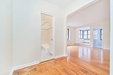 Rented by Living New York