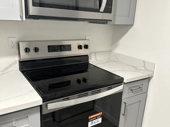 12600 Martin Luther King Jr Way S #B102, Seattle, WA 98178