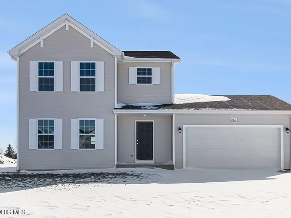 1066 Seneca Dr, Wauseon, OH 43567