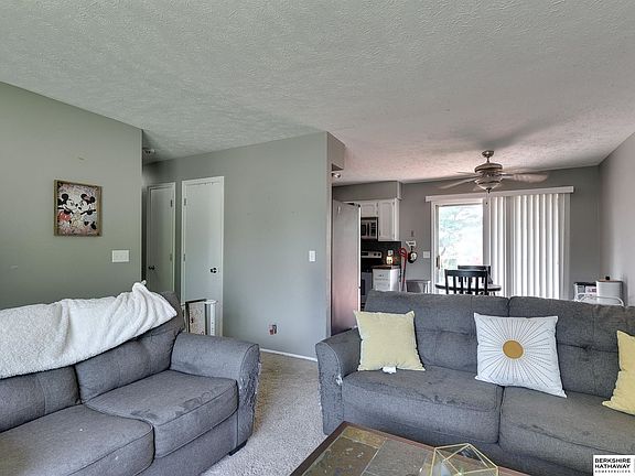 4th image of 14703 Olive St