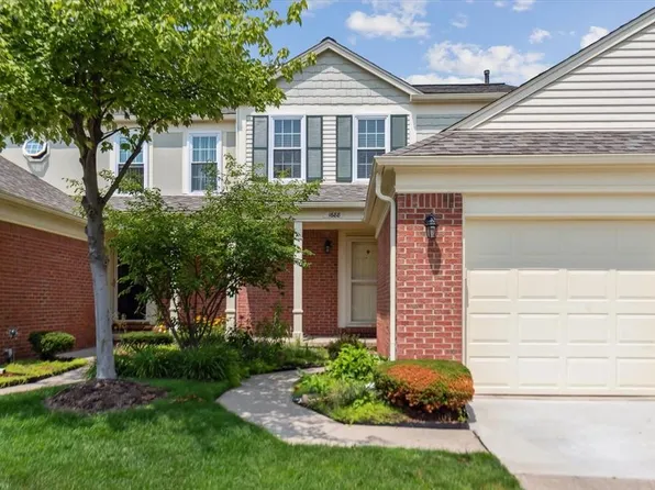 1688 Christopher Dr, Canton, MI 48188