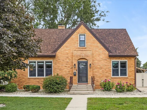 405 W Bluff St, Streator, IL 61364