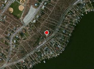 238 Lakeside Blvd, Hopatcong, NJ 07843