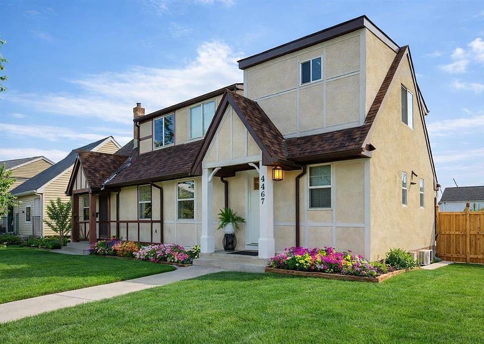 1st image of 4547 E Passchendaele Rd SW