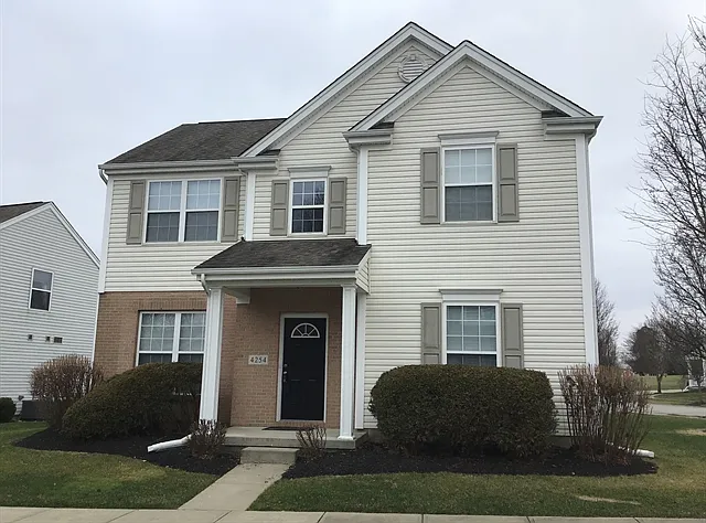 4254 N Gensen Loop — Photo 1