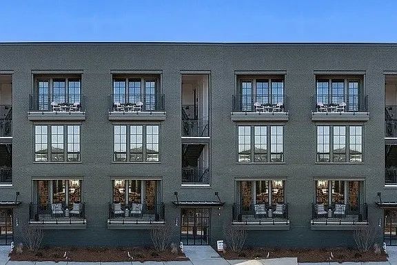 2nd image of 1277 Viney Pl NW Unit 7