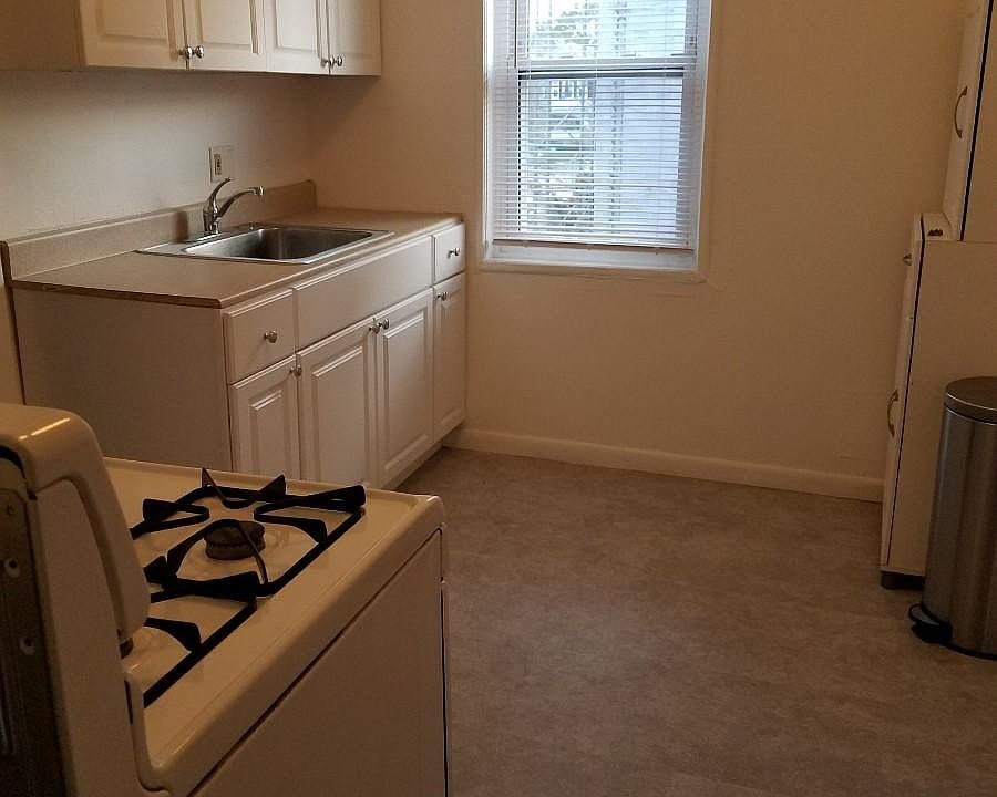 1st image of 1599 Hertel Ave #1