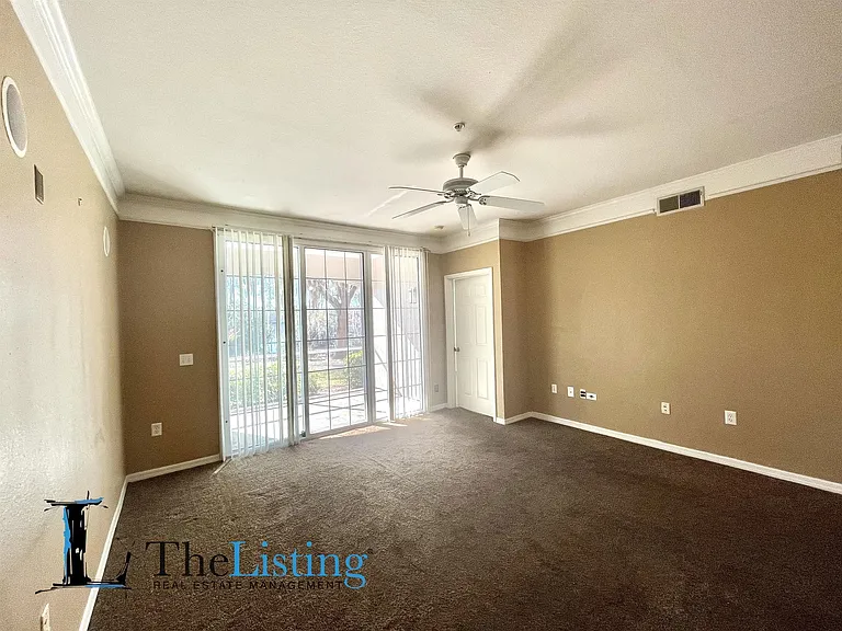 3428 Soho St #B6 — Photo 5