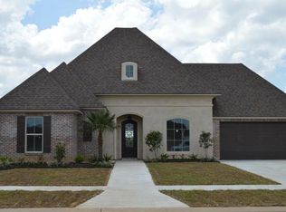 306 Sabal Palm, youngsville, LA 70518
