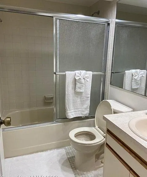 1039 Country Club Dr — Photo 12