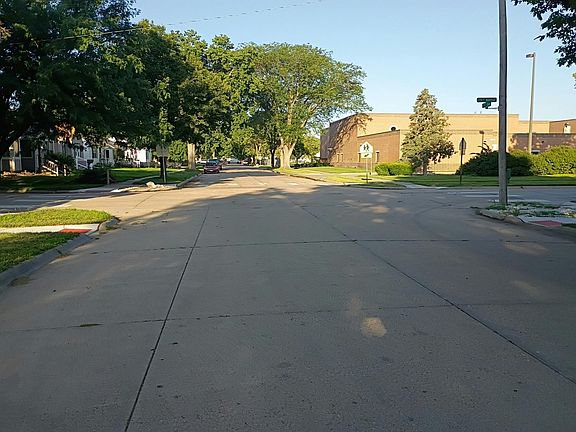 4th image of 2504 21st St