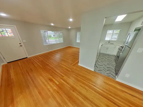 1070 Noel Dr #1070 Photo 1