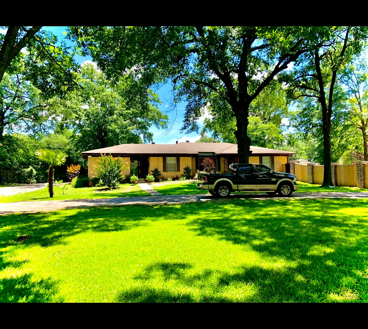 3 bed, 1850 sqft, $2,000 — Photo 2